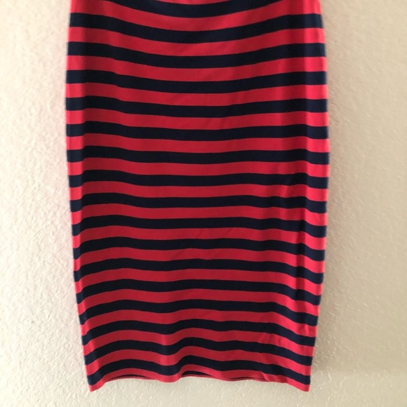 Sanctuary Stretch Pencil Skirt. - Picture 4 of 4